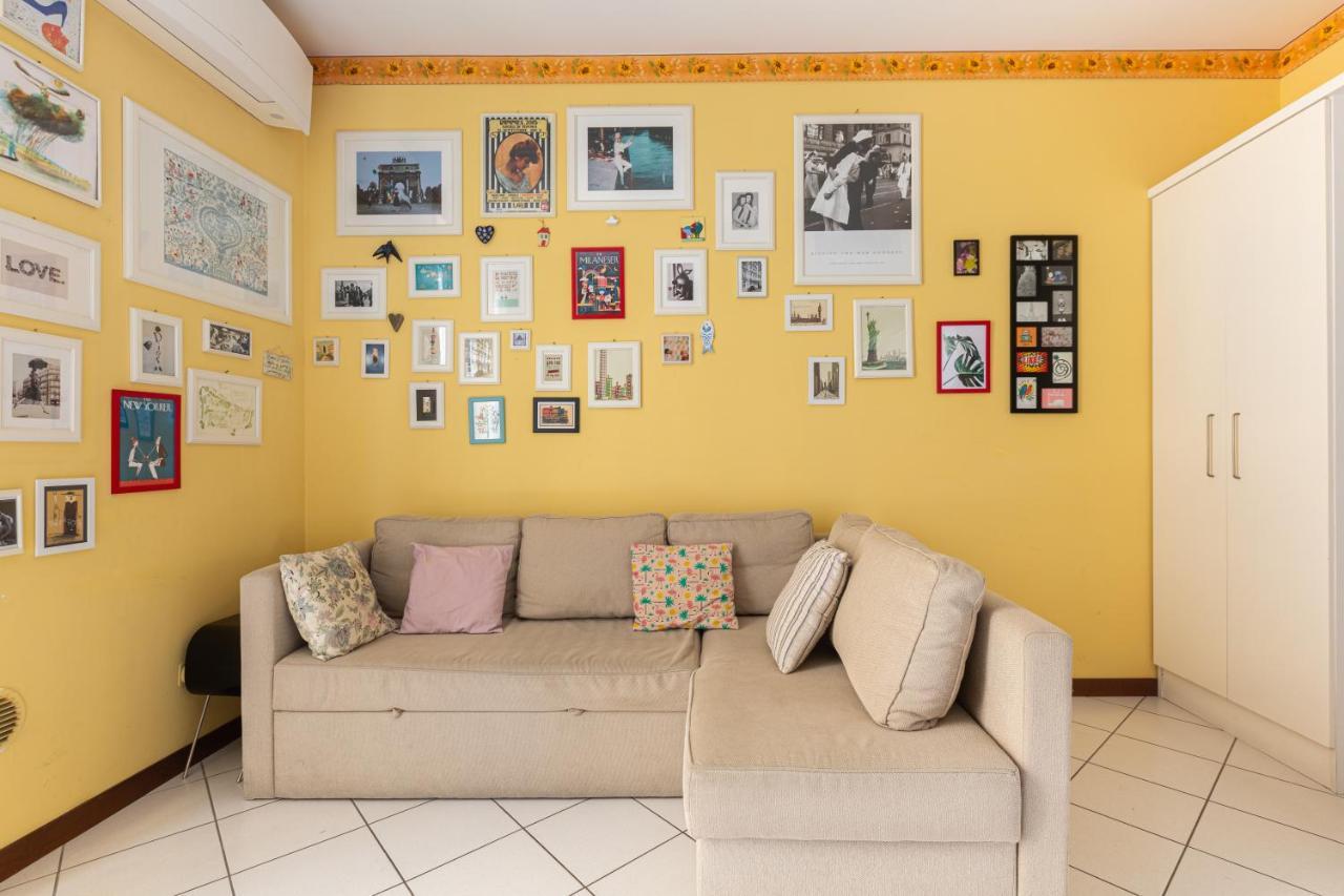 Bnbutler Torelli - Grazioso E Luminoso Bilocale Milão Exterior foto