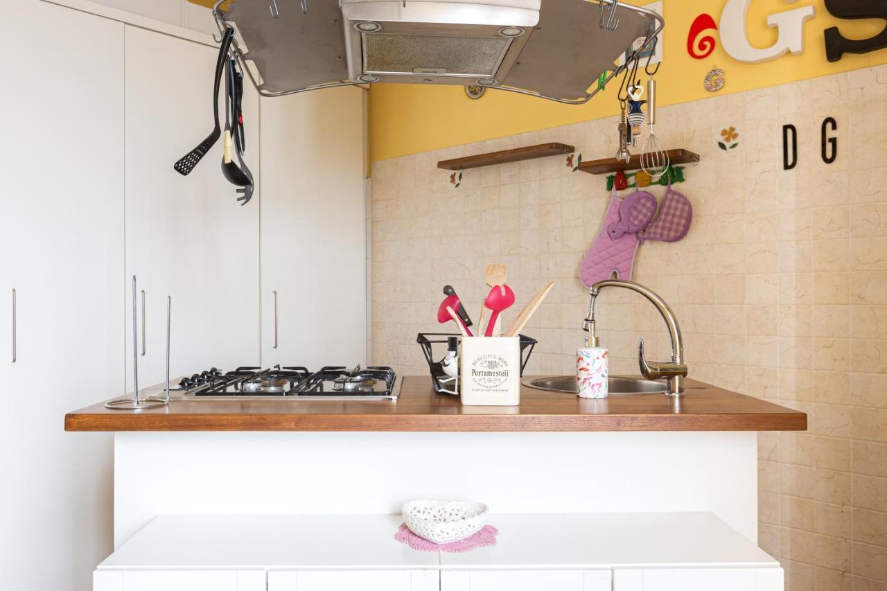 Bnbutler Torelli - Grazioso E Luminoso Bilocale Milão Exterior foto