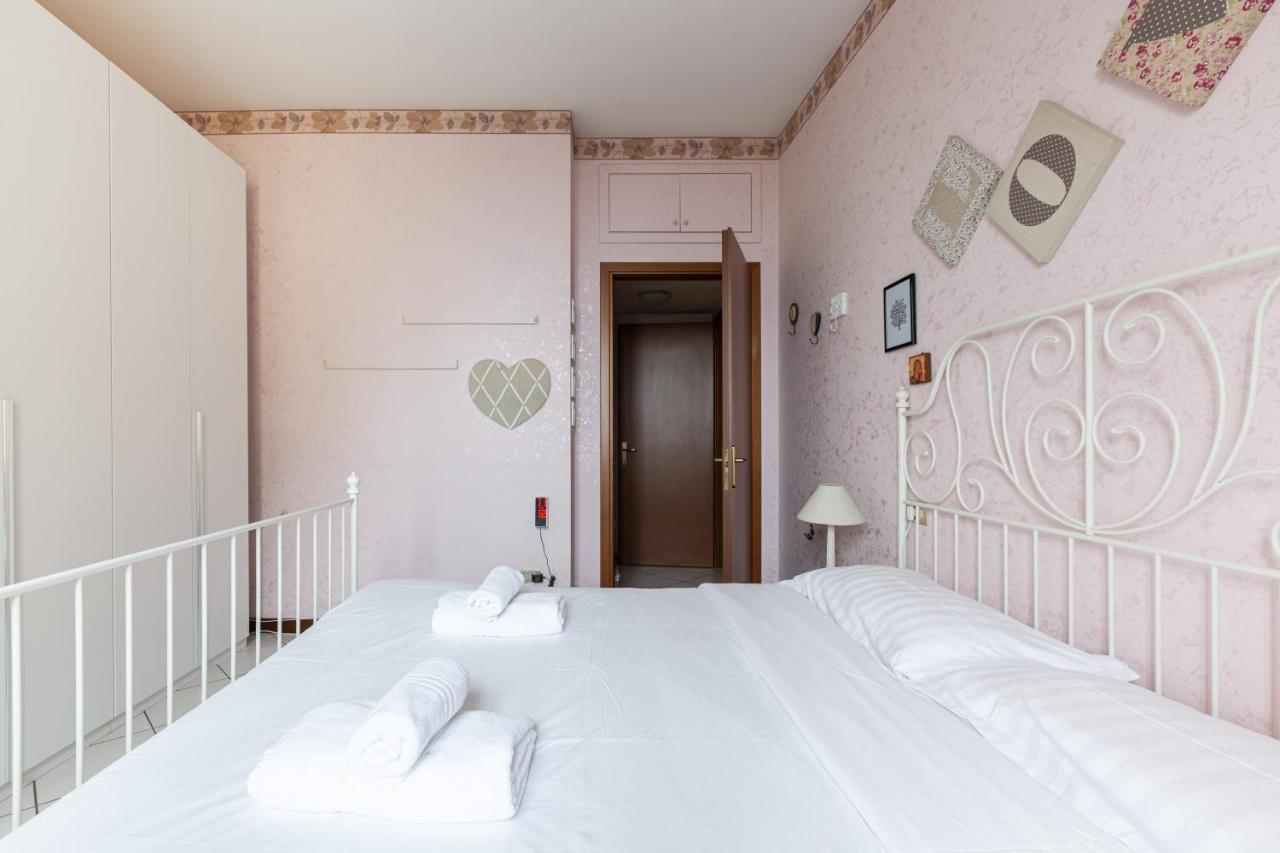 Bnbutler Torelli - Grazioso E Luminoso Bilocale Milão Exterior foto